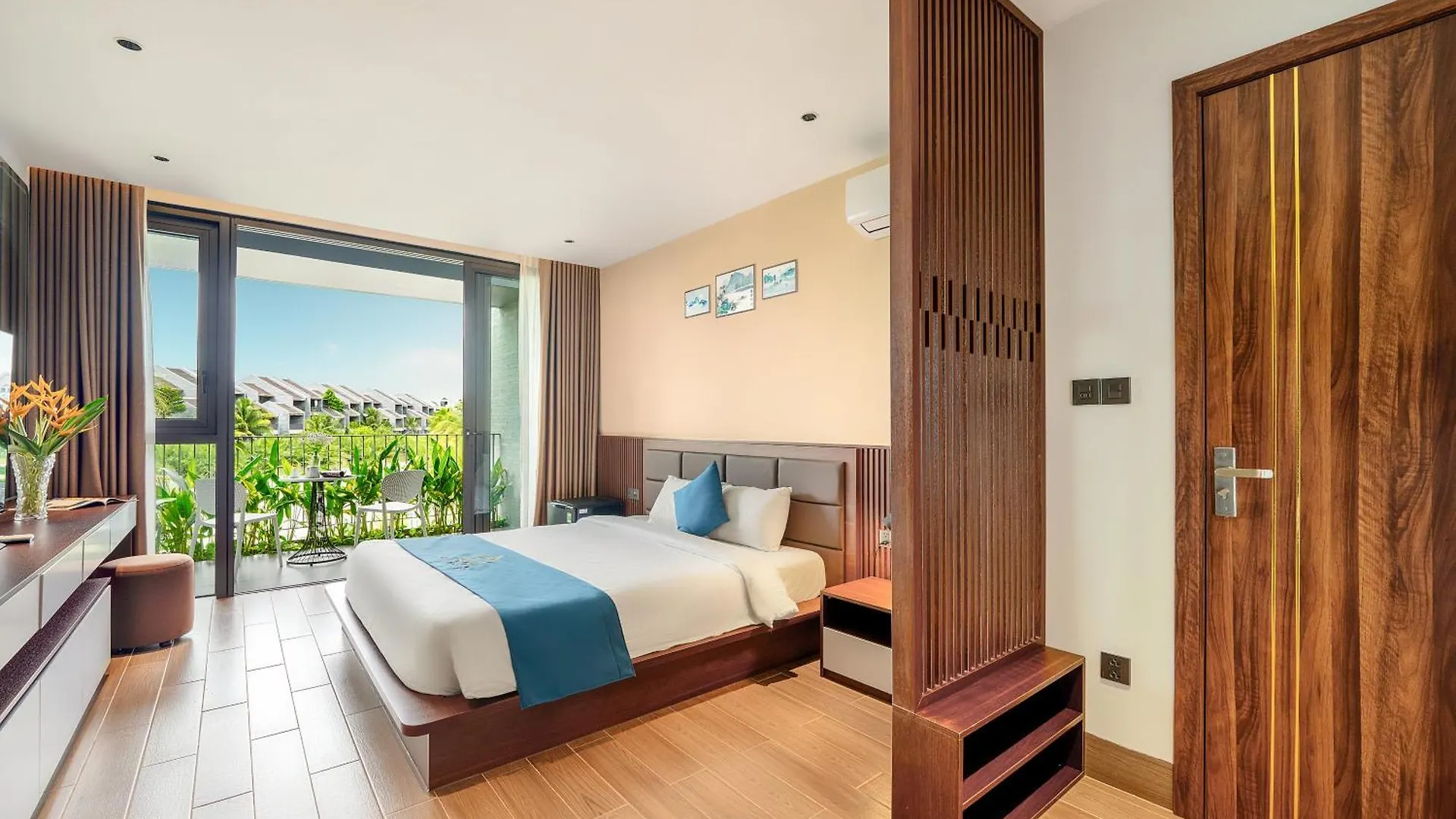 Bt208 Riverside Villa With Private Pool 호이안 0*,  베트남