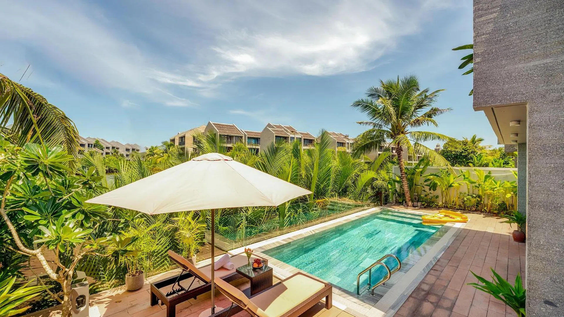 Bt208 Riverside Villa With Private Pool 호이안 0*,