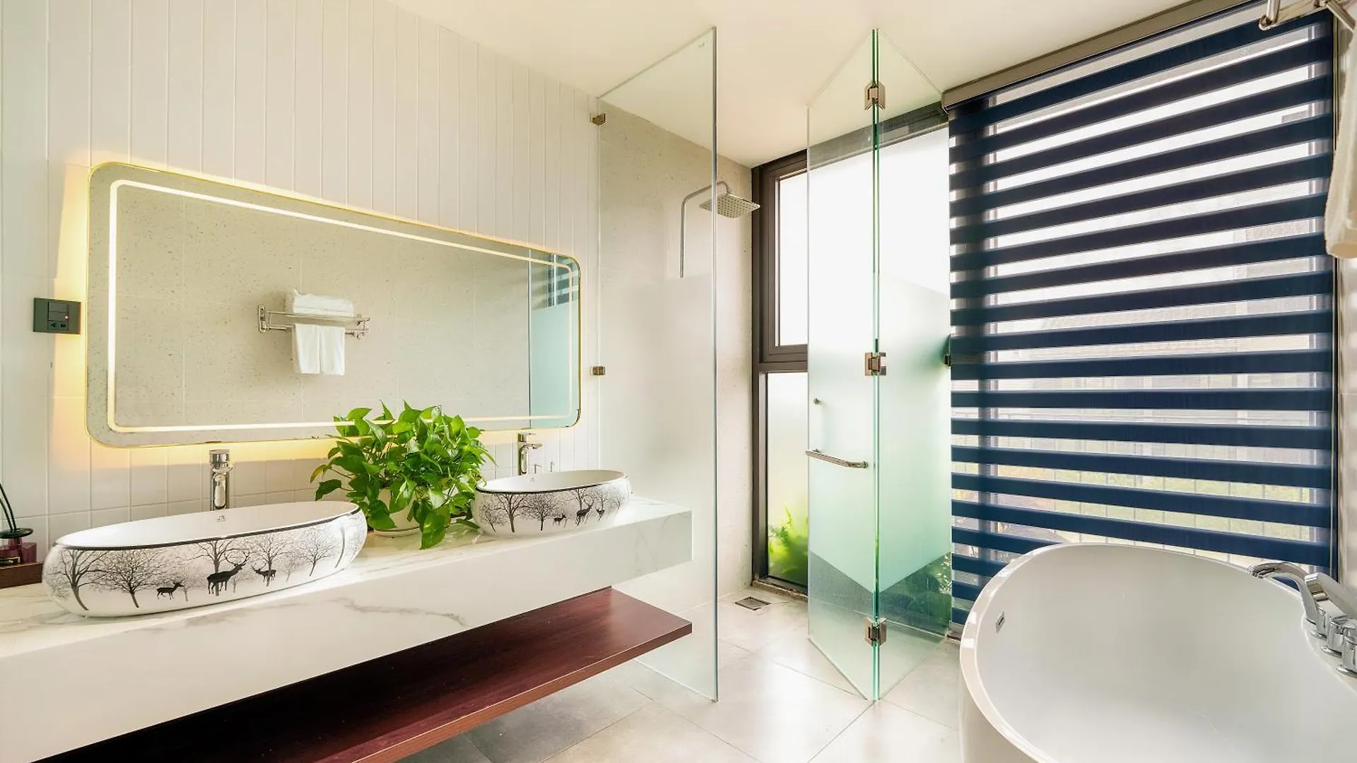 Bt208 Riverside Villa With Private Pool 호이안