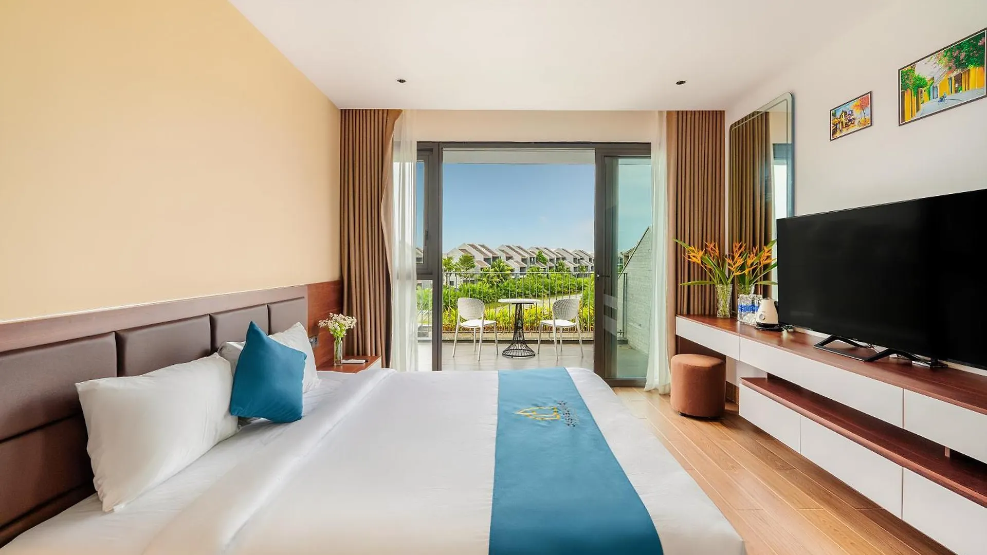 Bt208 Riverside Villa With Private Pool 호이안