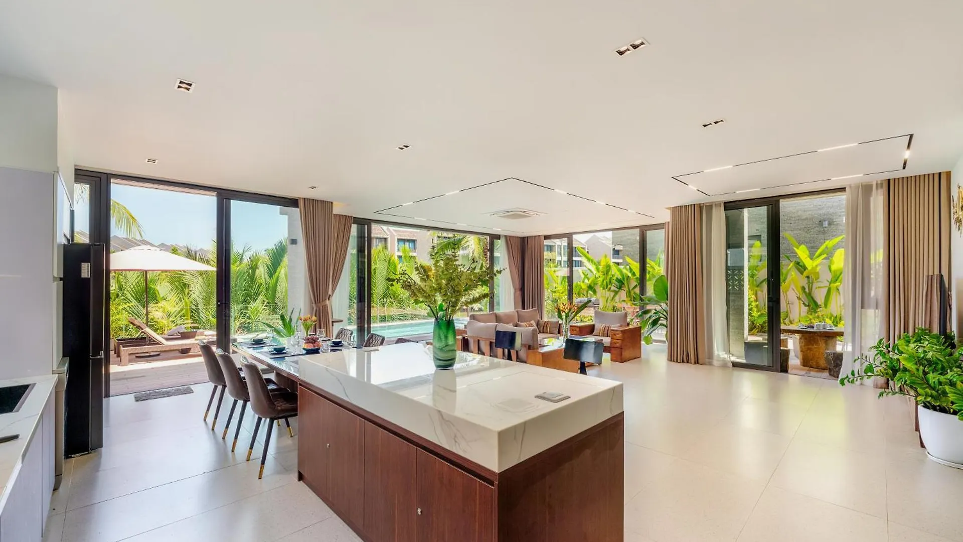 Bt208 Riverside Villa With Private Pool 호이안 베트남